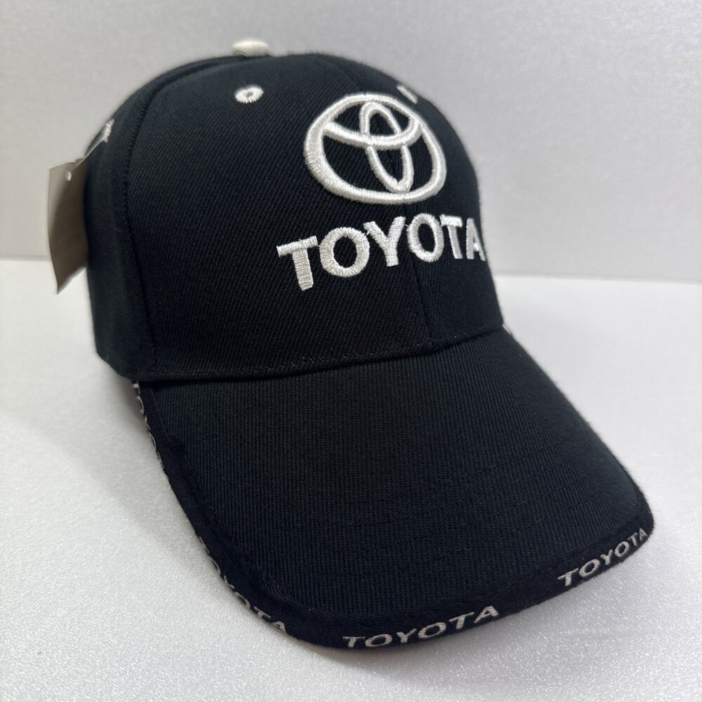 NWT VTG y2k Toyota Motors Adjustable Baseball Hat Black Adult New Automotive